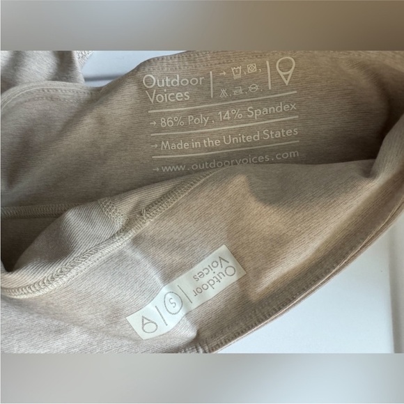 Outdoor Voices Oatmeal Leggings - Picture 7 of 7